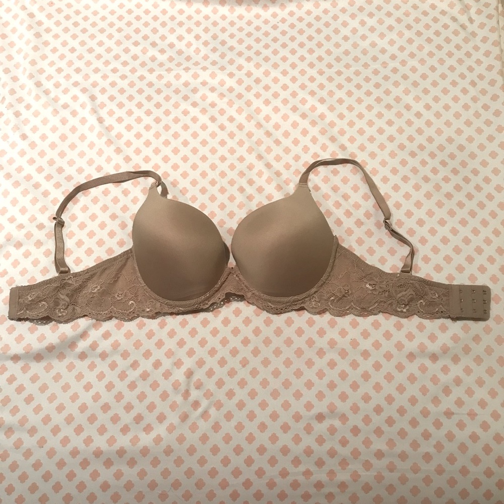 Affinitas by G Grace 34D Push Up Bra color: Nude